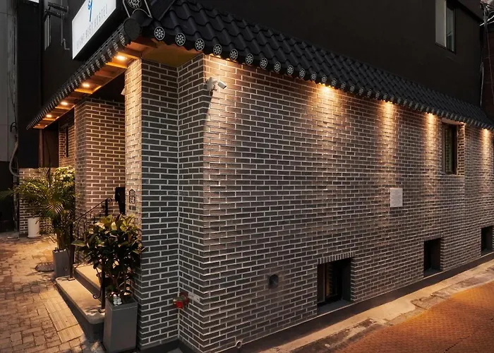 Eight Rest Hostel Myeongdong