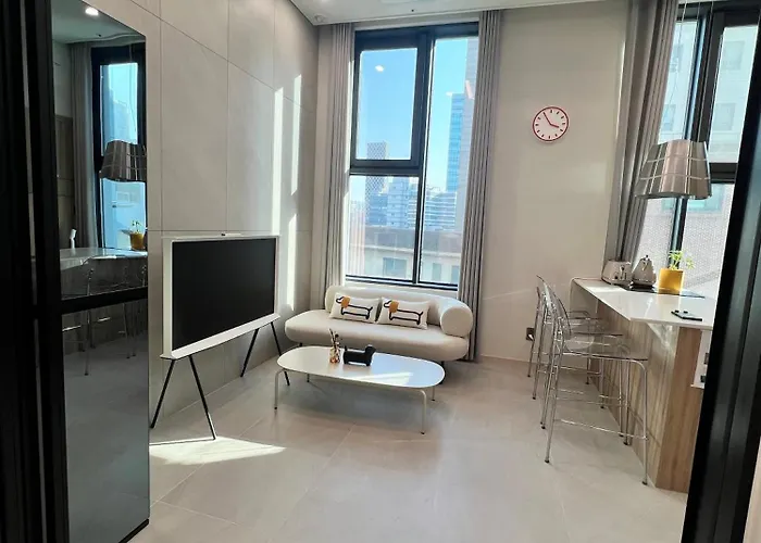 3-Warm Newly-Build Apt Near Dongdaemun History & Culture Park Station
