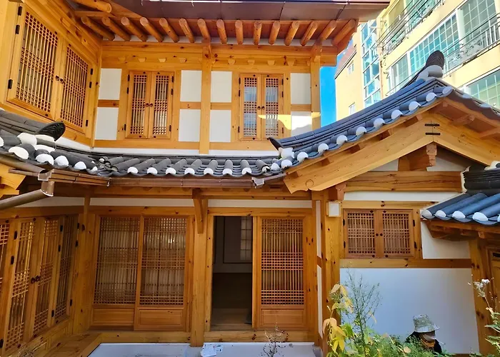 Numaru Stay - Luxury Private Hanoks In Seochon, Seoul