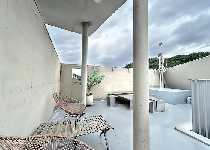 Private Duplex House With A Nice Rooftop - Foreigner Only
