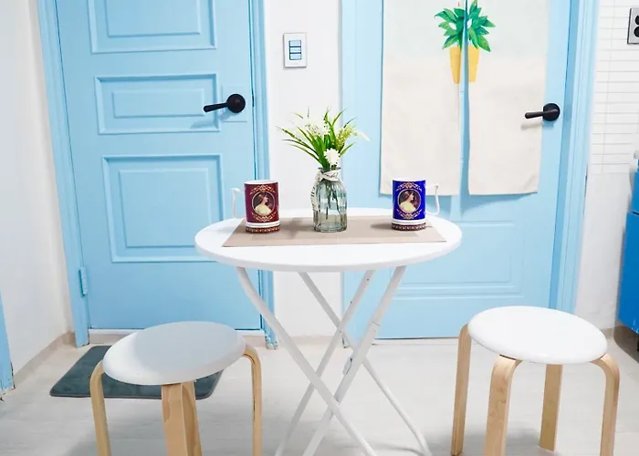 Hongdae 10Min, Best Location