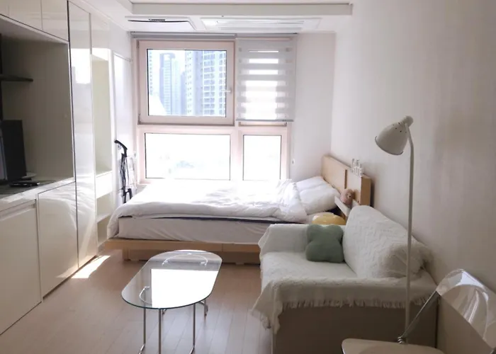 2403#Quiet Premium Stay# The Vogue Grande Retreat# All-New Furniture, Extra-Large Bed