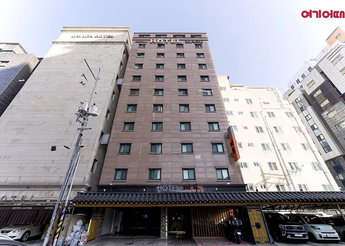 Hotel Maru