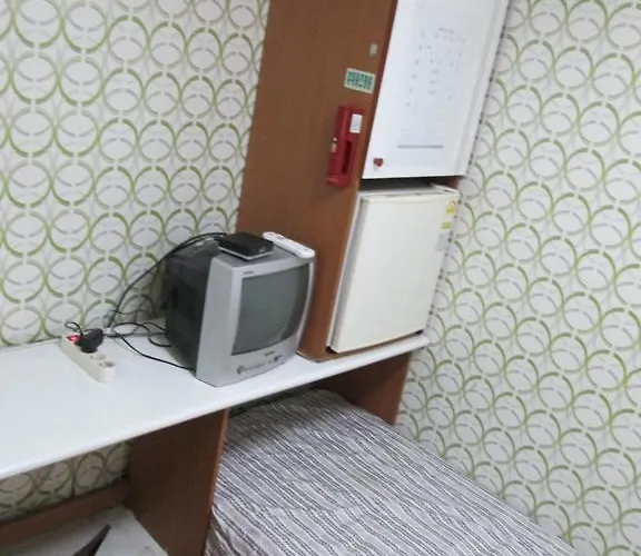 E Livingtel