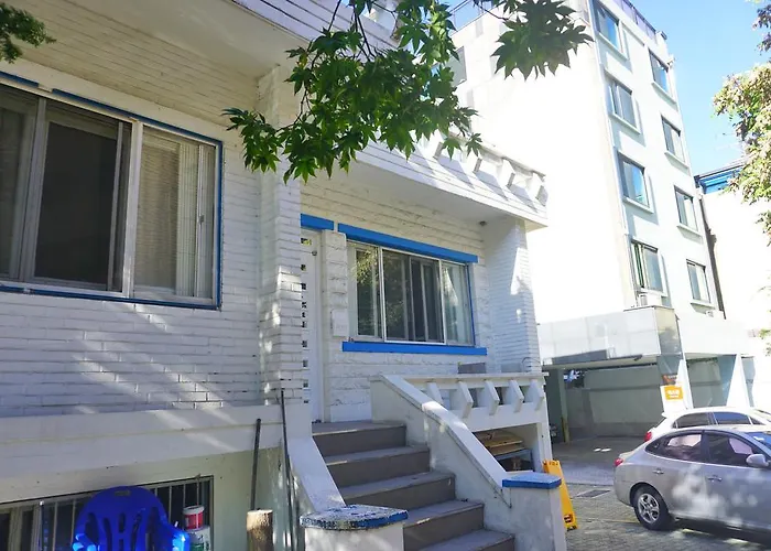 Tiara Guesthouse
