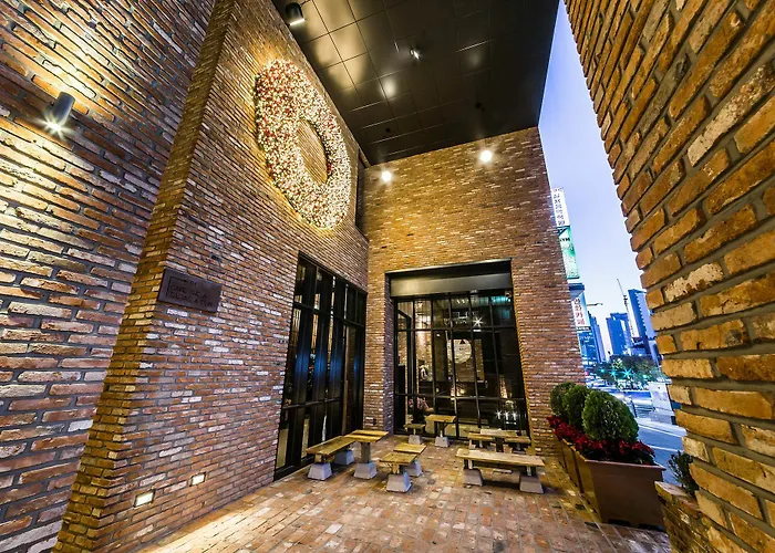 Hotel The Artist Dongseon