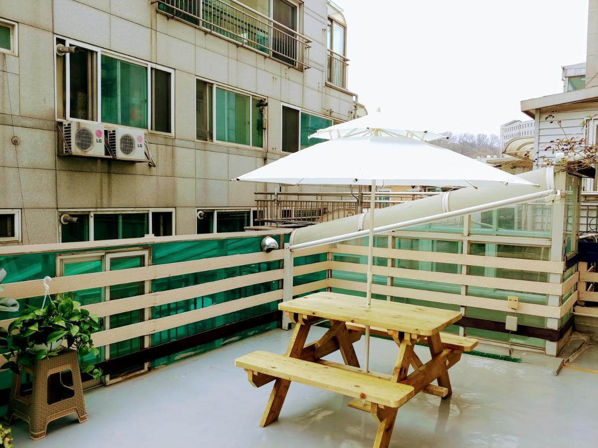 Hongdae Sinchon Yeonhui House 504 Seoul
