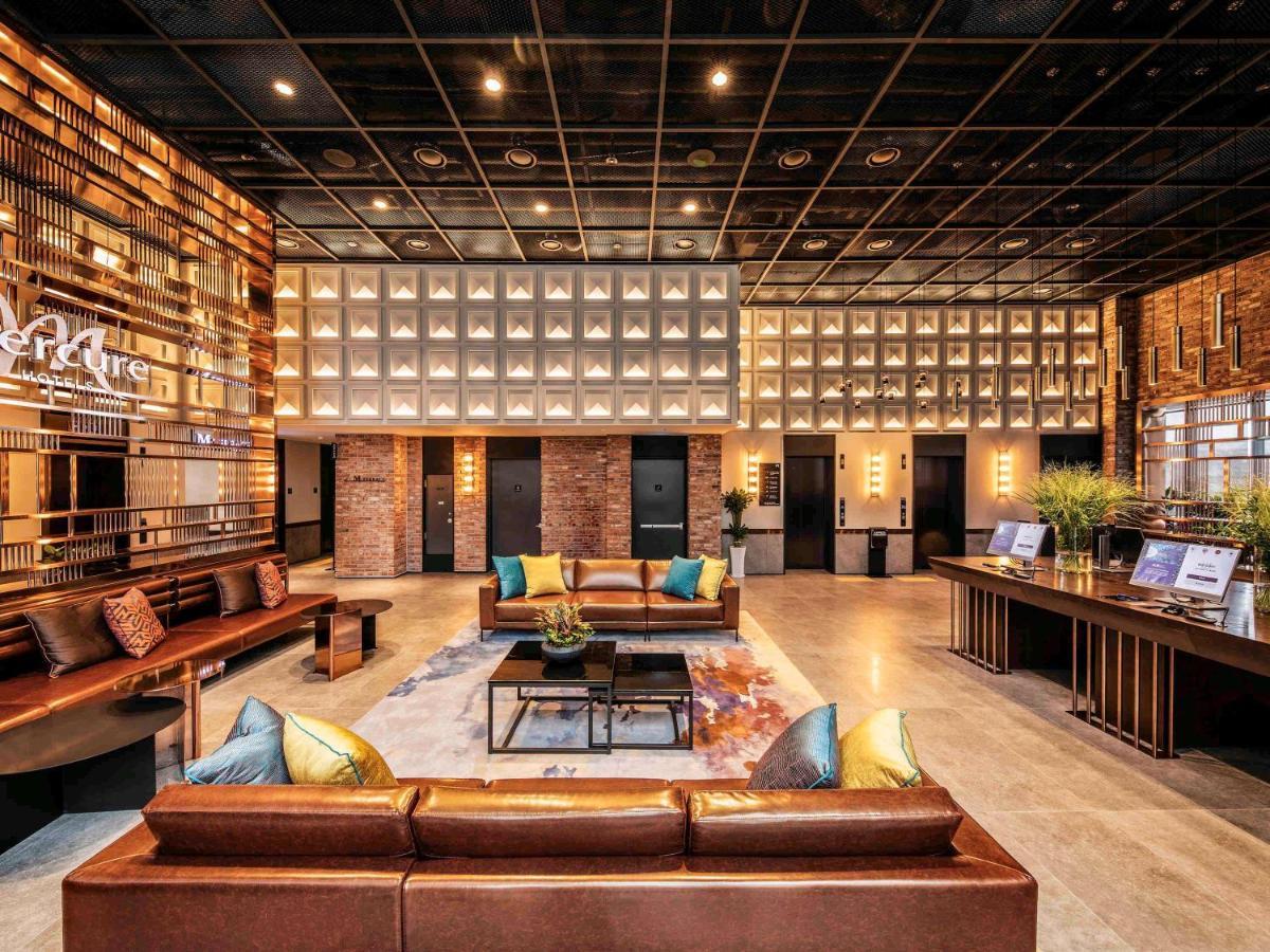 Hotel Mercure Ambassador Hongdae 4*