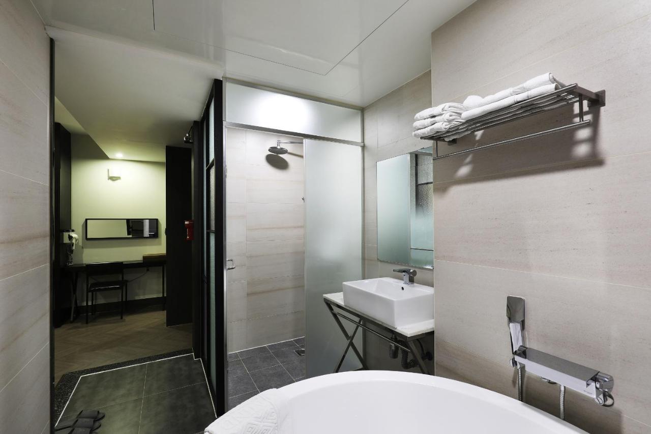 Mind Hotel