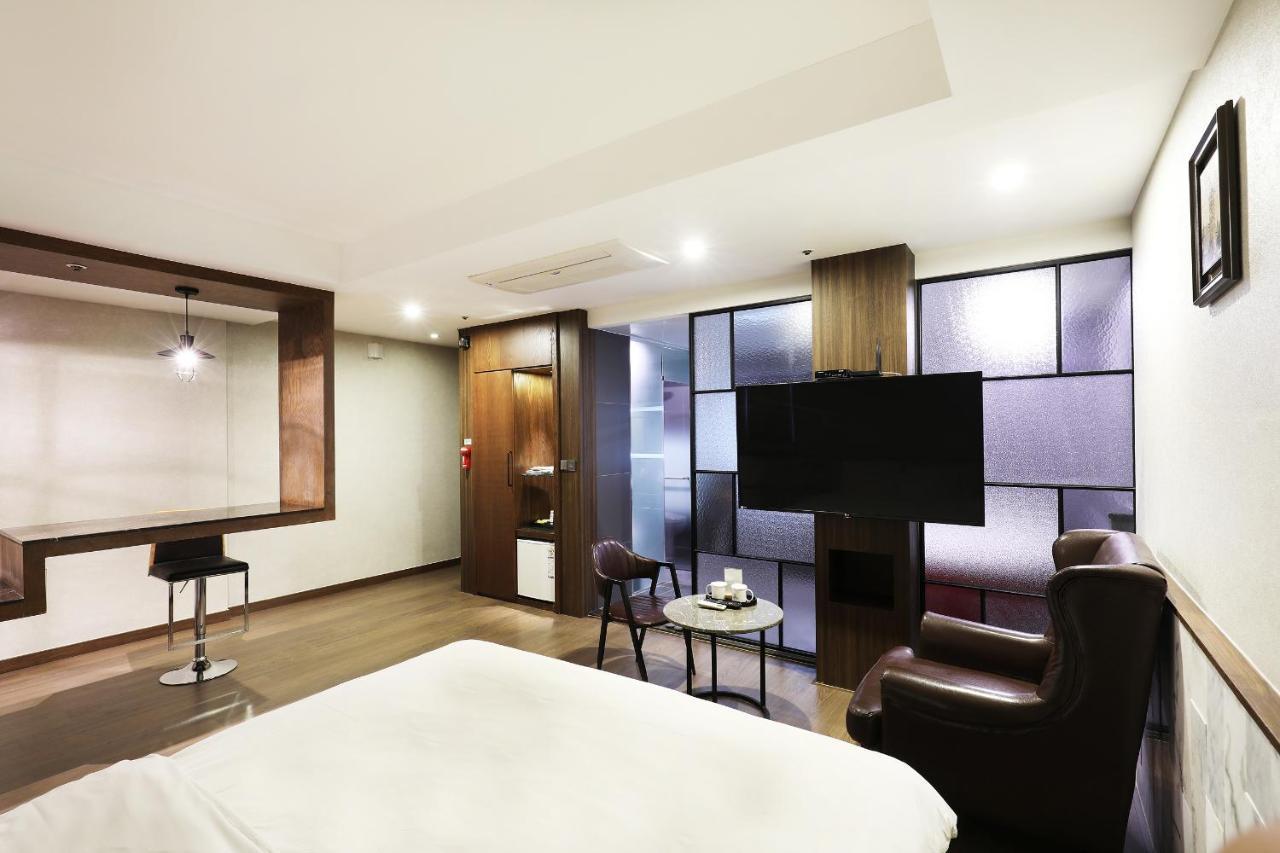 Hotel Mind