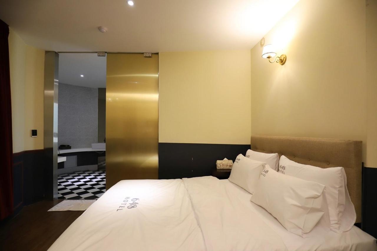 648 Hotel 2*