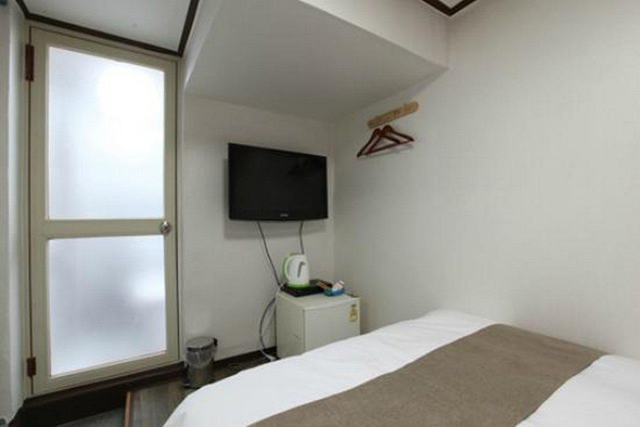 Motel Ws Sinchon Seoul
