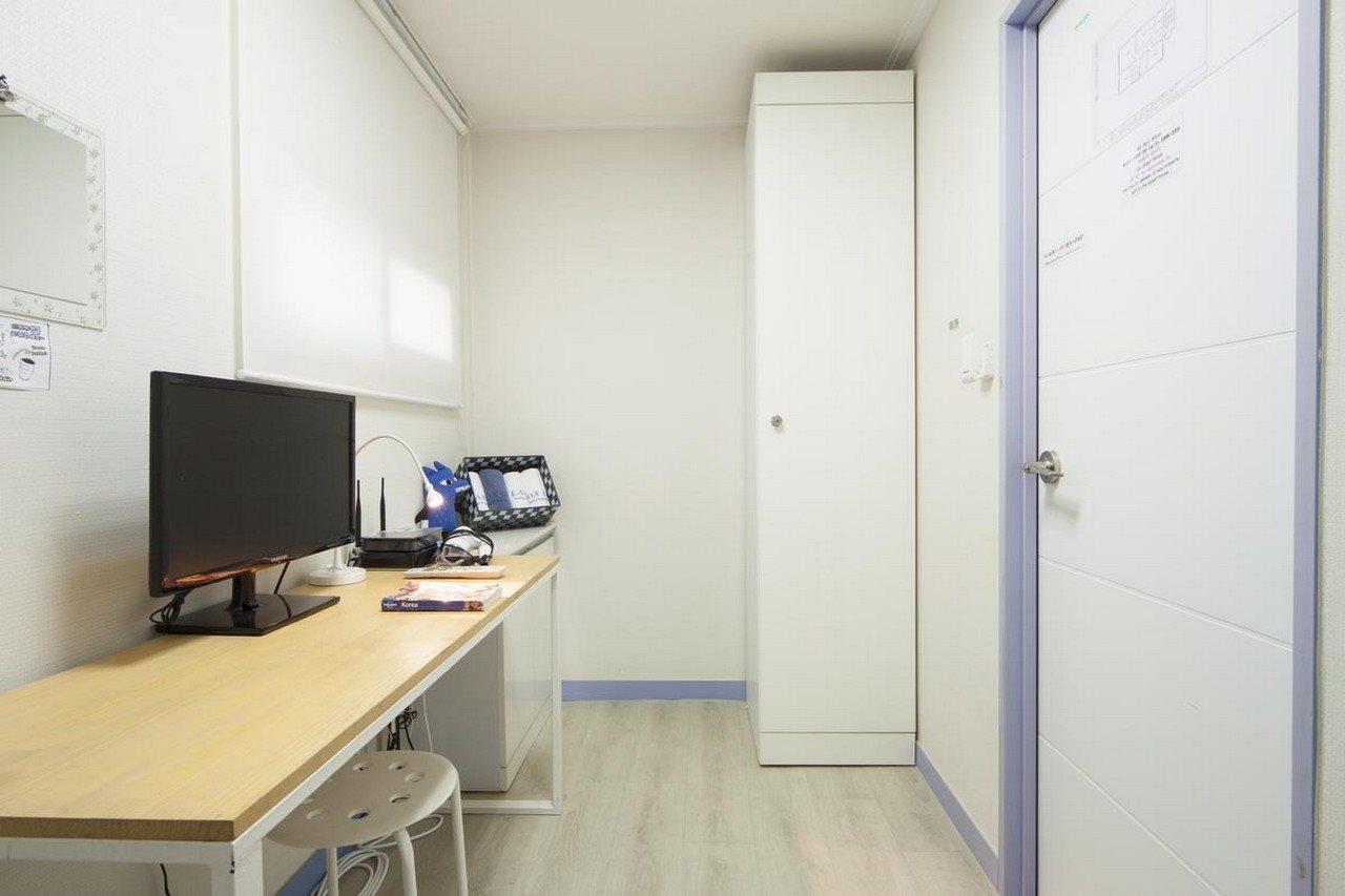 Leo Hongdae Hotel 2*