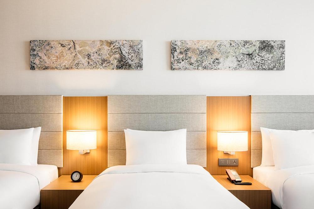 Ramada By Wyndham Sindorim Hotel