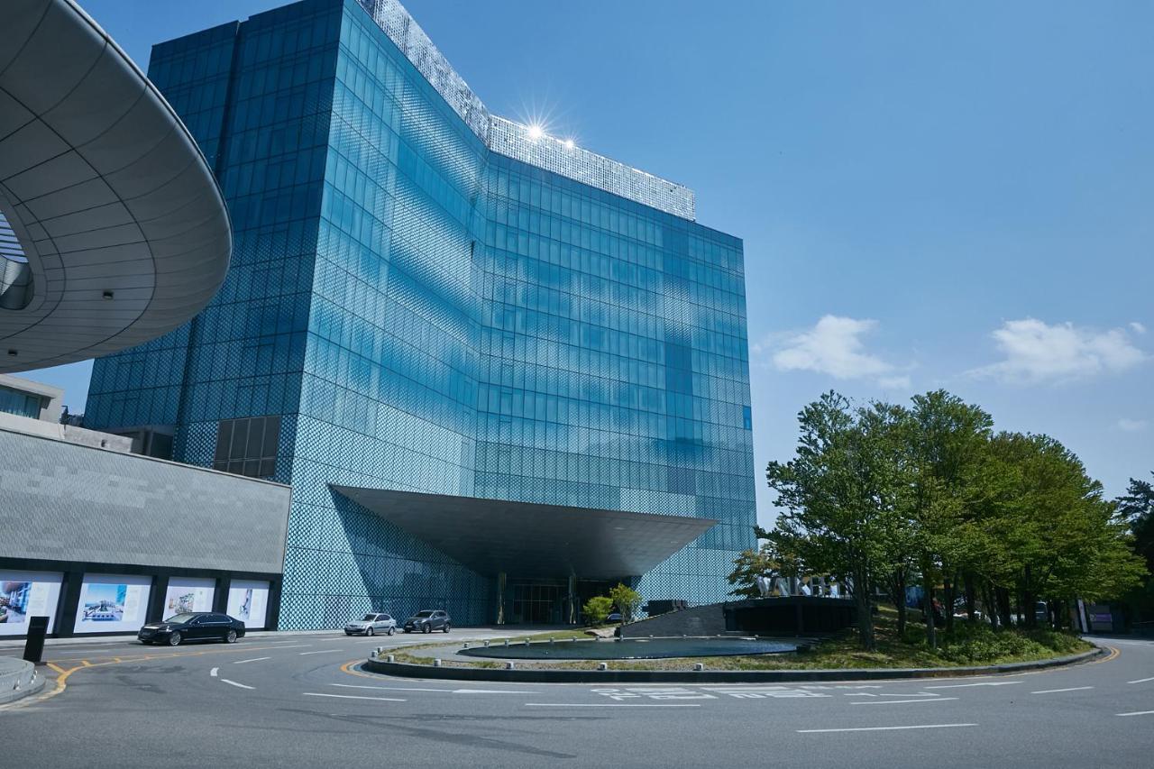 Hotel Vista Walkerhill - Formerly W Seoul