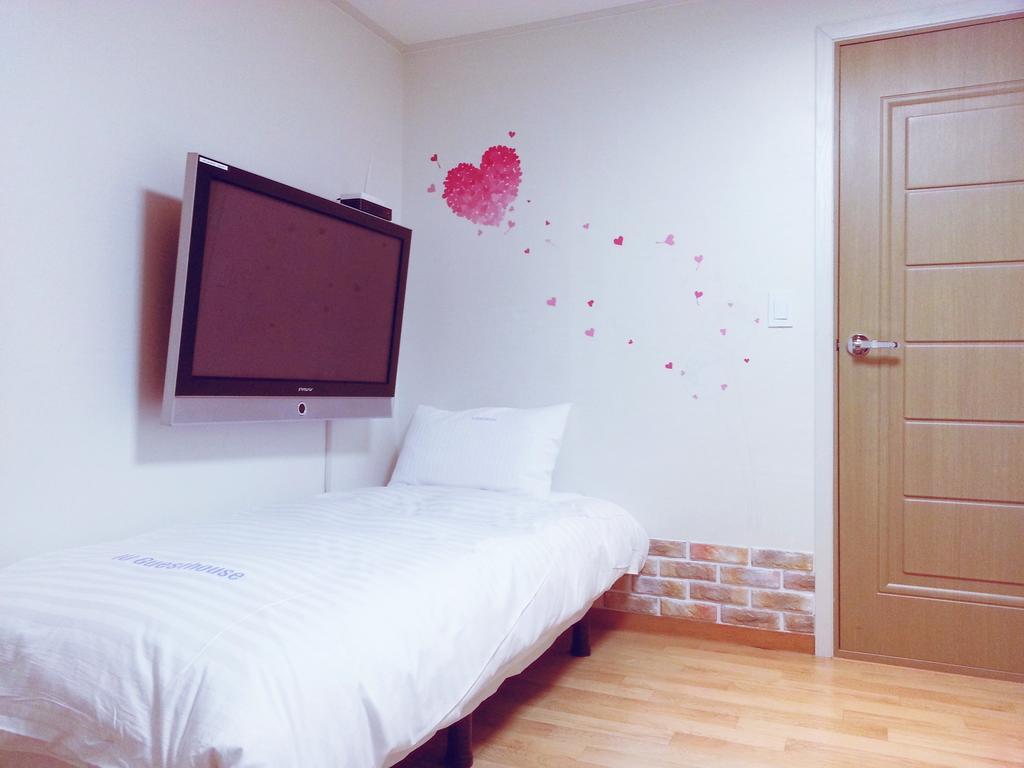 Iu Myeongdong 2* Seoul