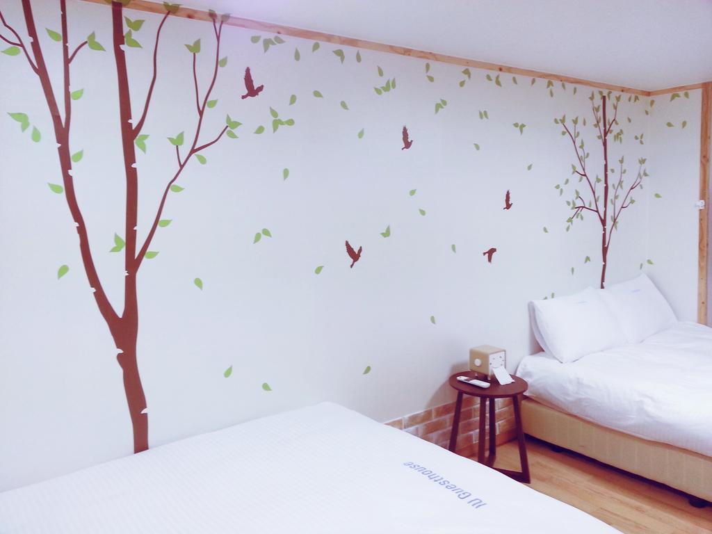Guest house Iu Myeongdong Seoul