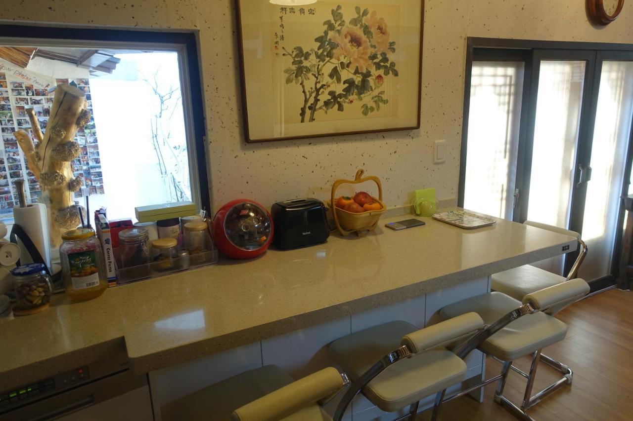 Seochon Guest house *