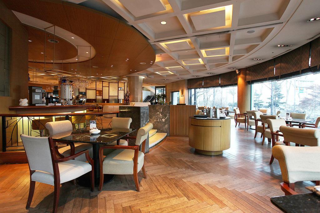 Ellui Hotel 4*
