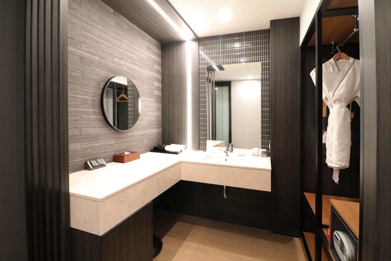 Pj Myeongdong Hotel 4*