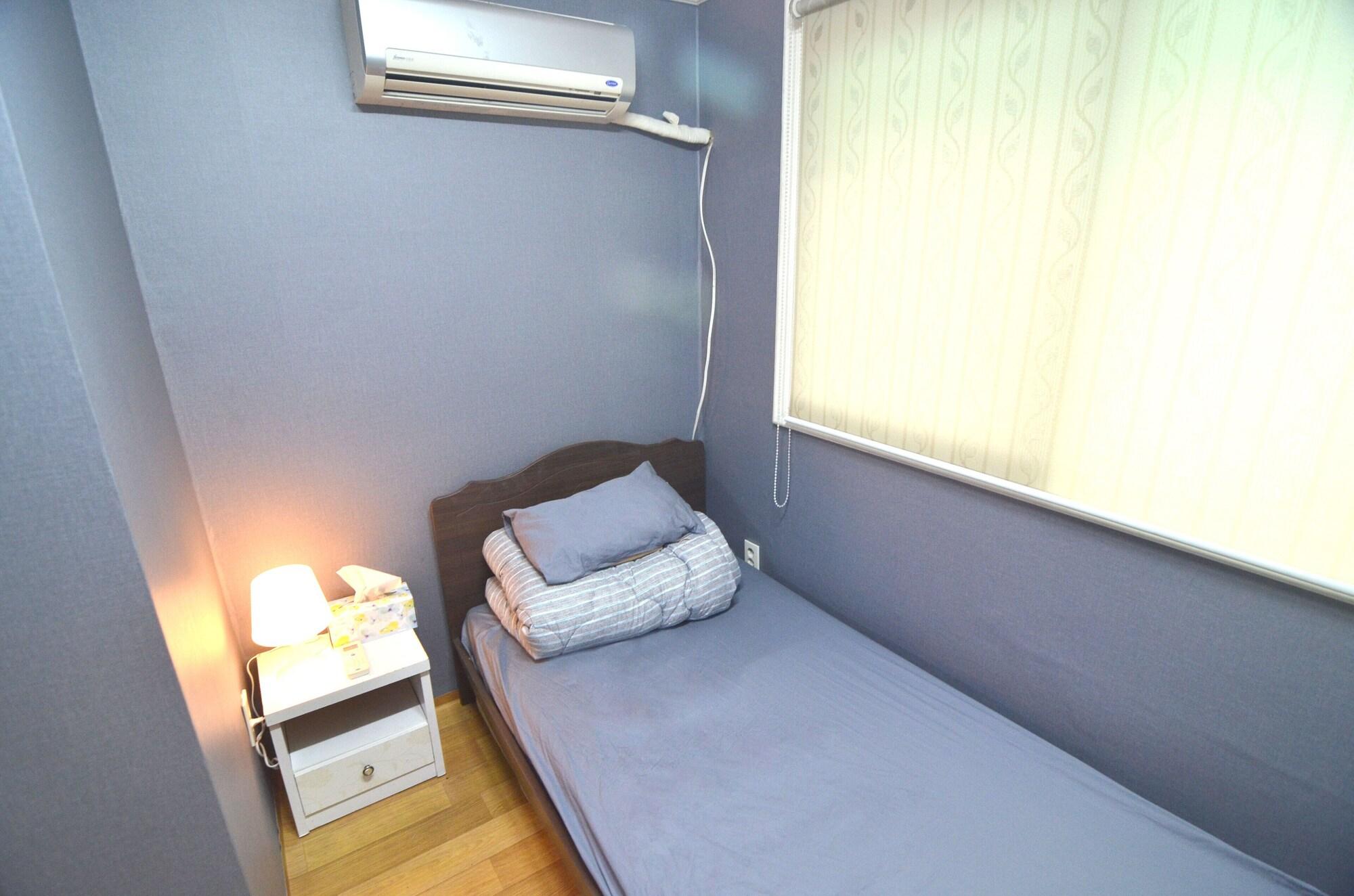 Casa de hóspedes Kimchee Hongdae 2*