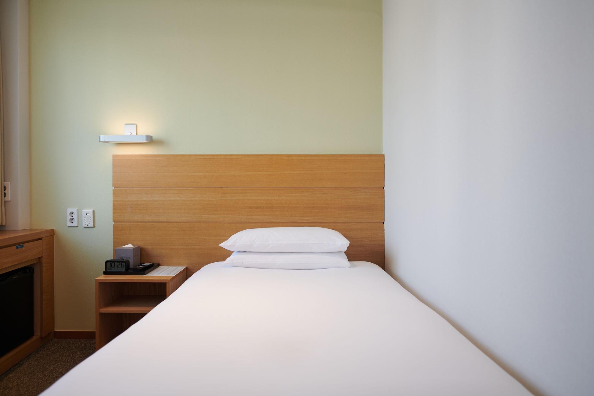 Nine Tree By Parnas Myeongdong 1 Hotel