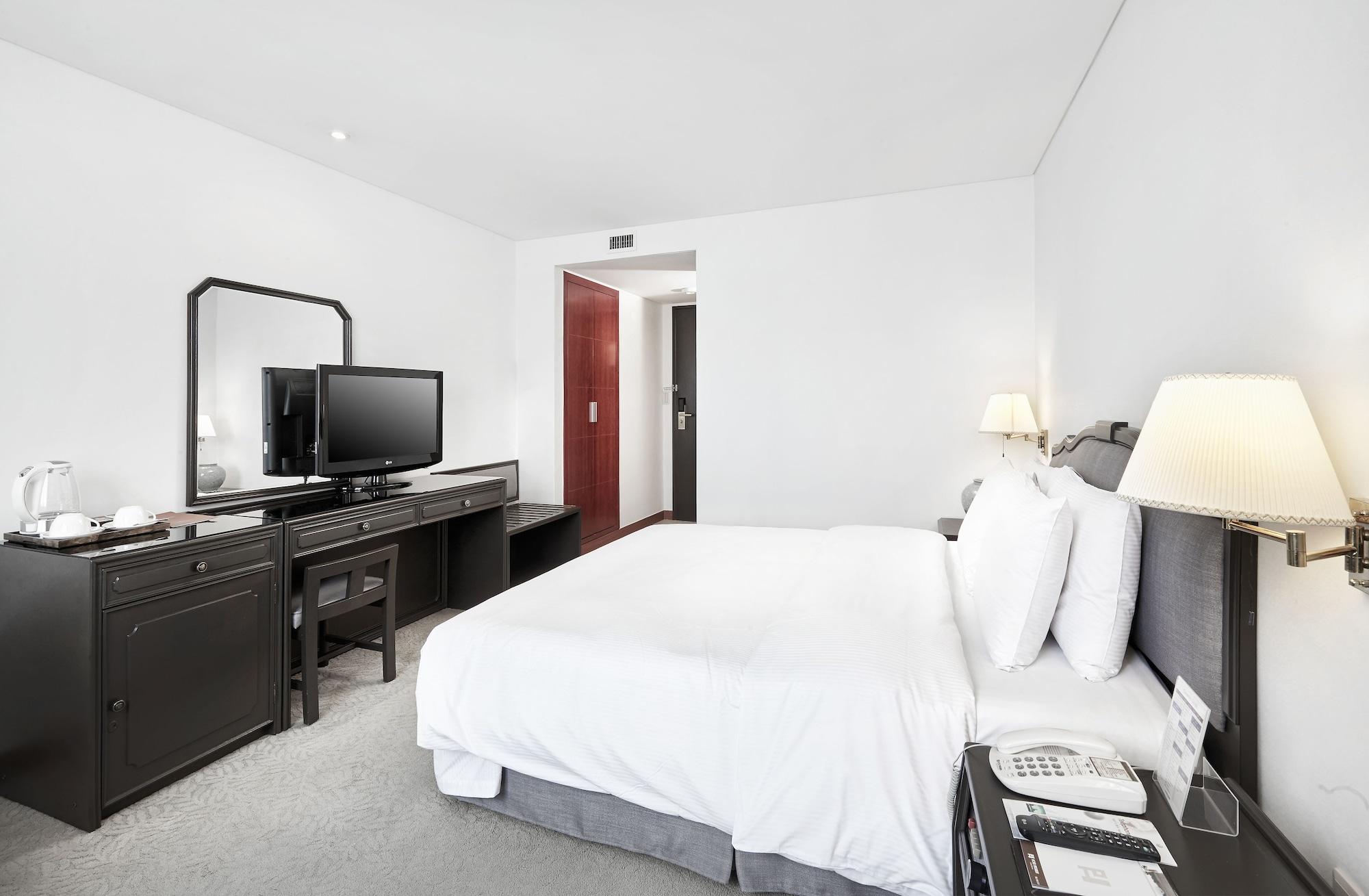 President Hotel