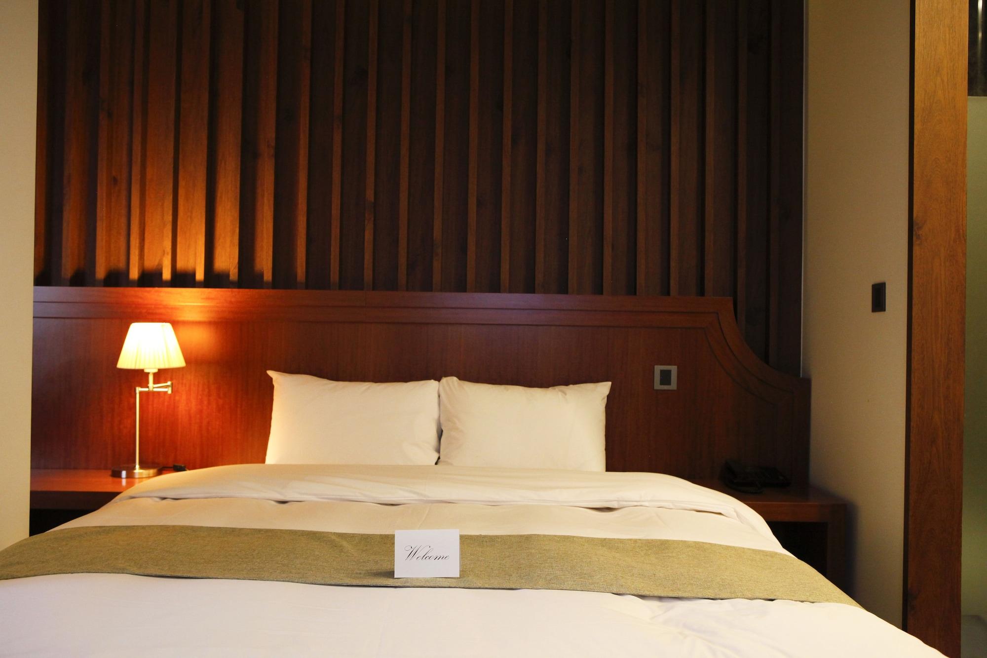 Doma Myeongdong 3*