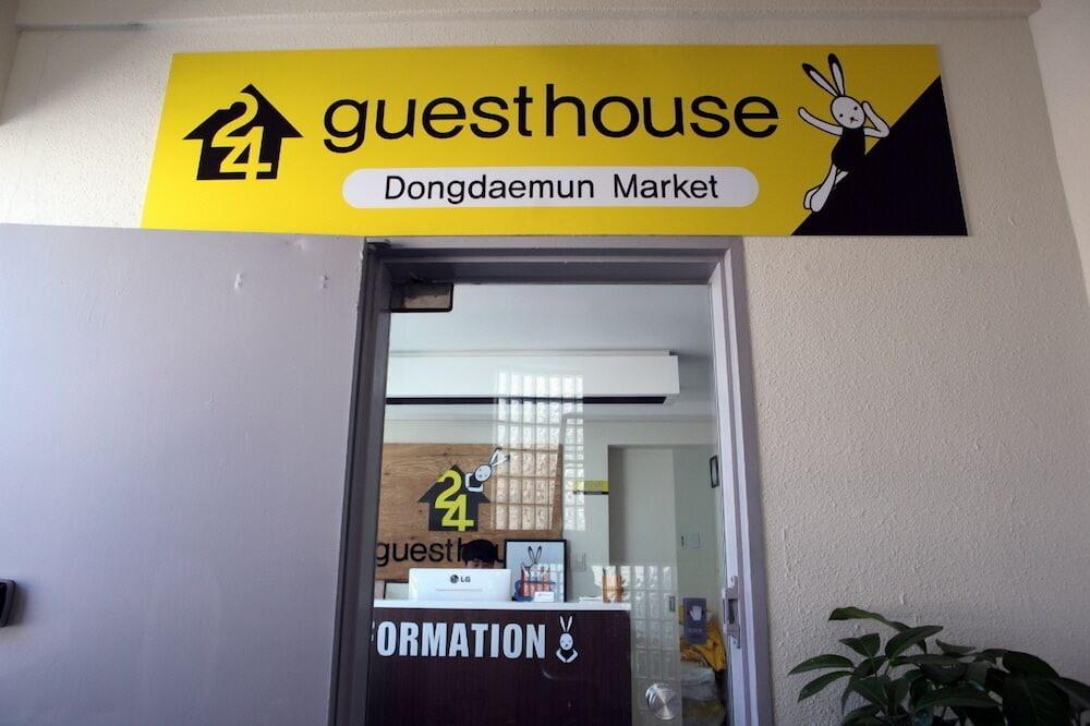 24 Dongdaemun Market