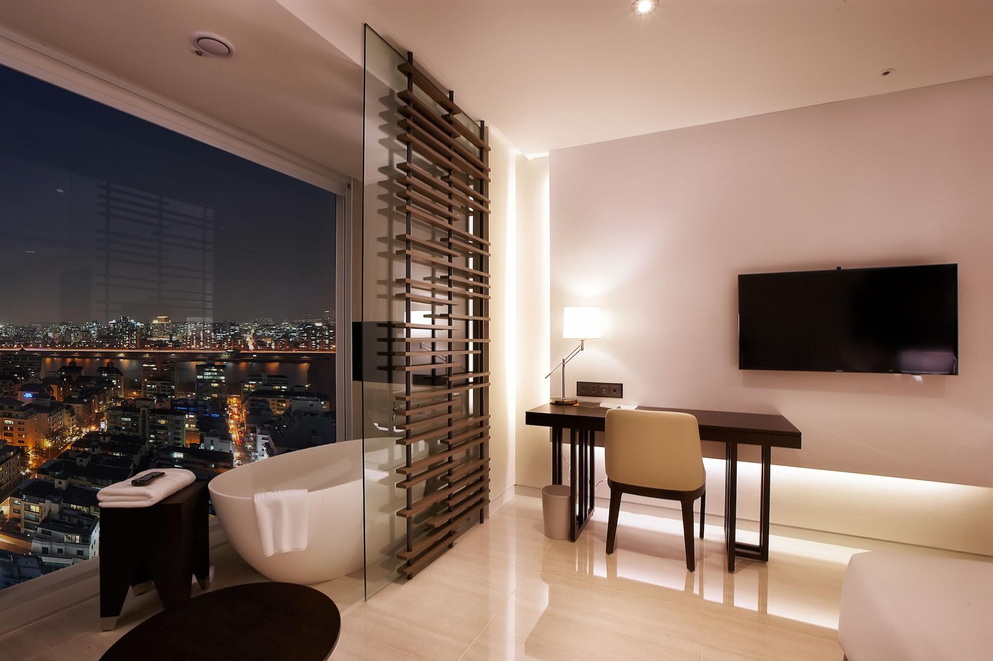 Hotel Entra Gangnam 3*