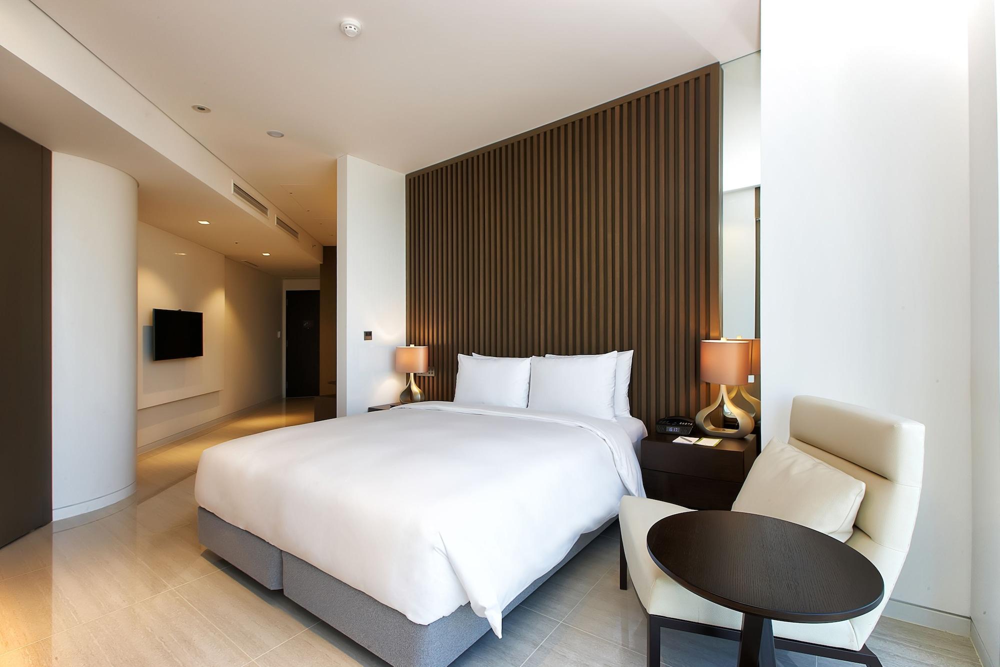Entra Gangnam Hotel 3*