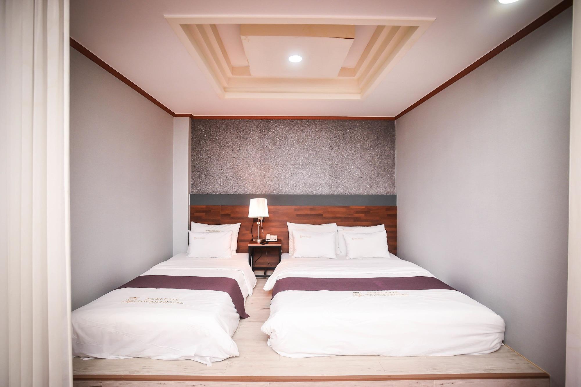 Hotel Noblesse Tourist 3*