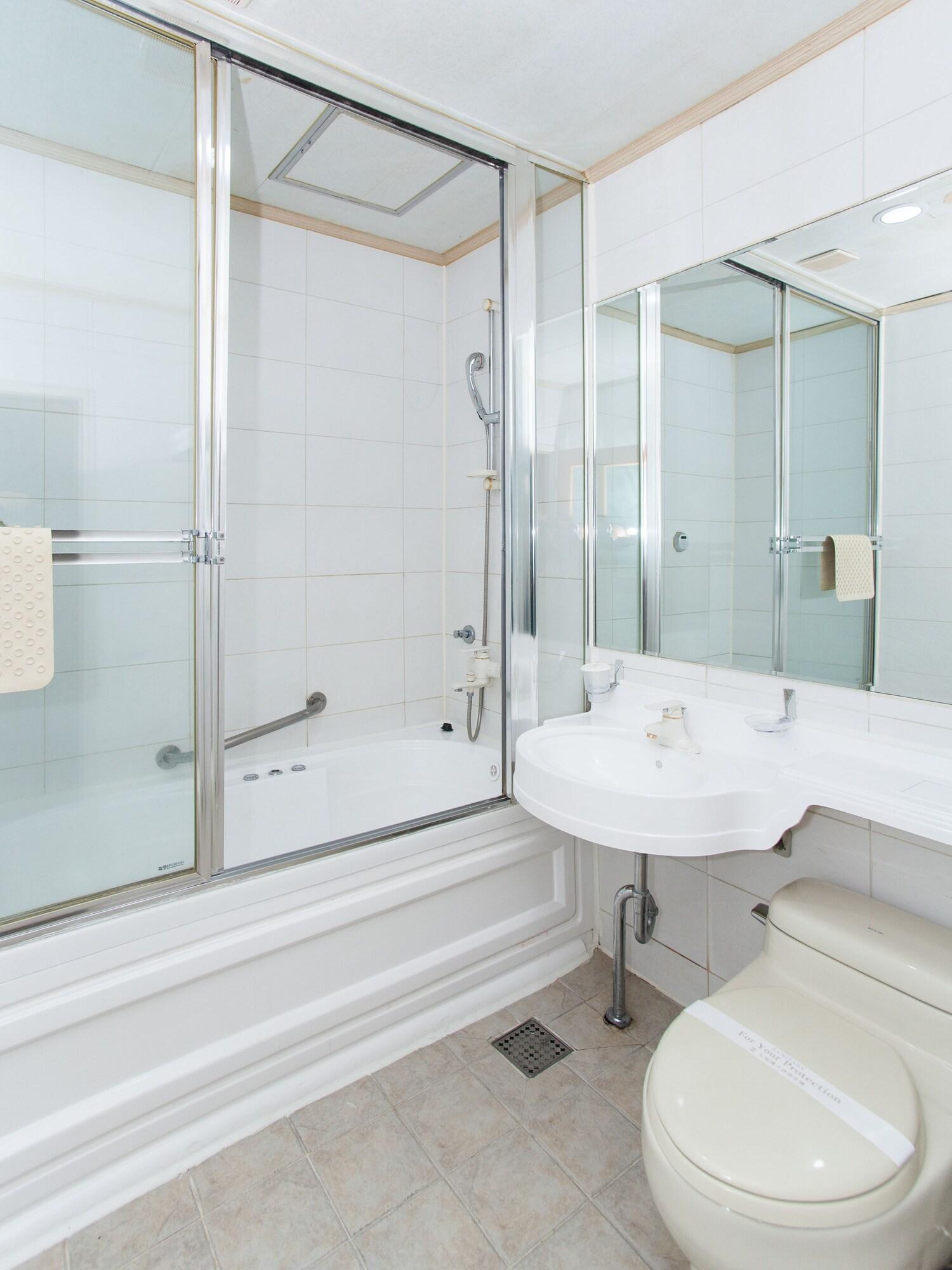 Hotel Noblesse Tourist Seoul