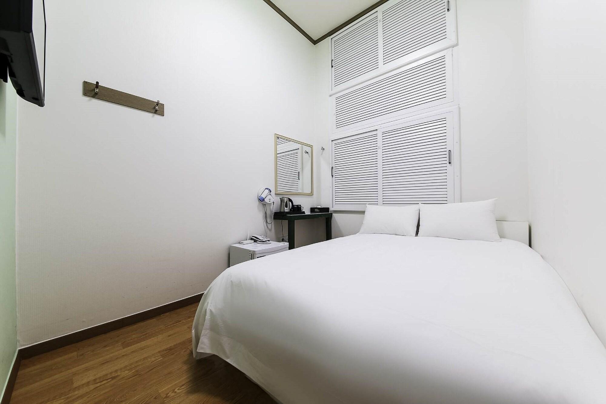 Joker Hotel