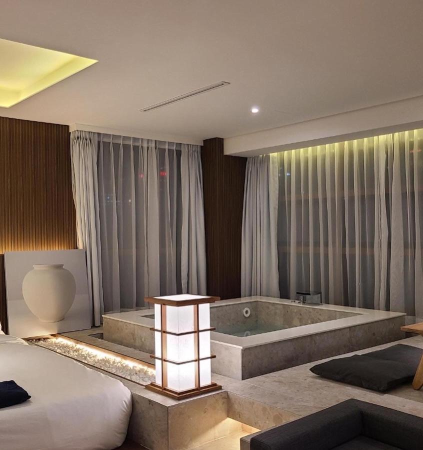 Hotel Uh The Myeongdong