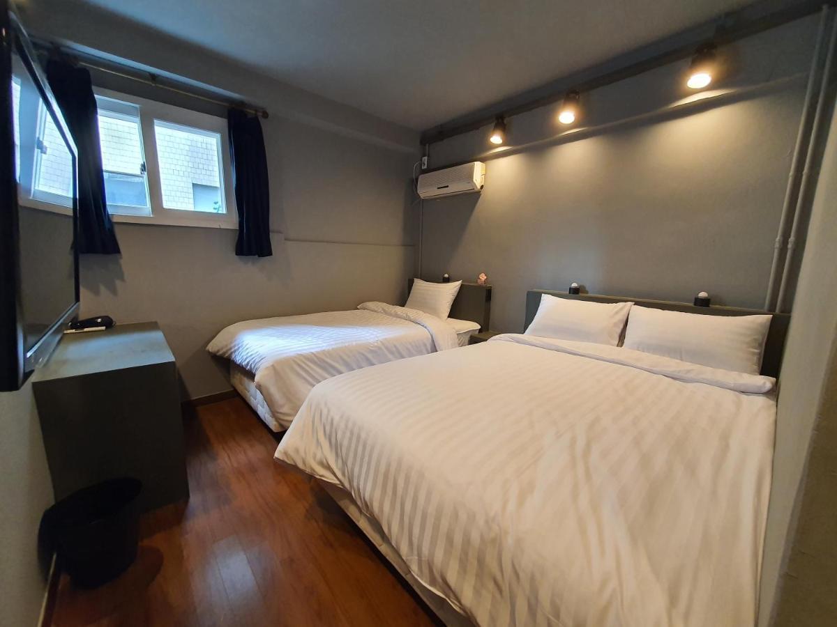 Hotel Daljee 2*