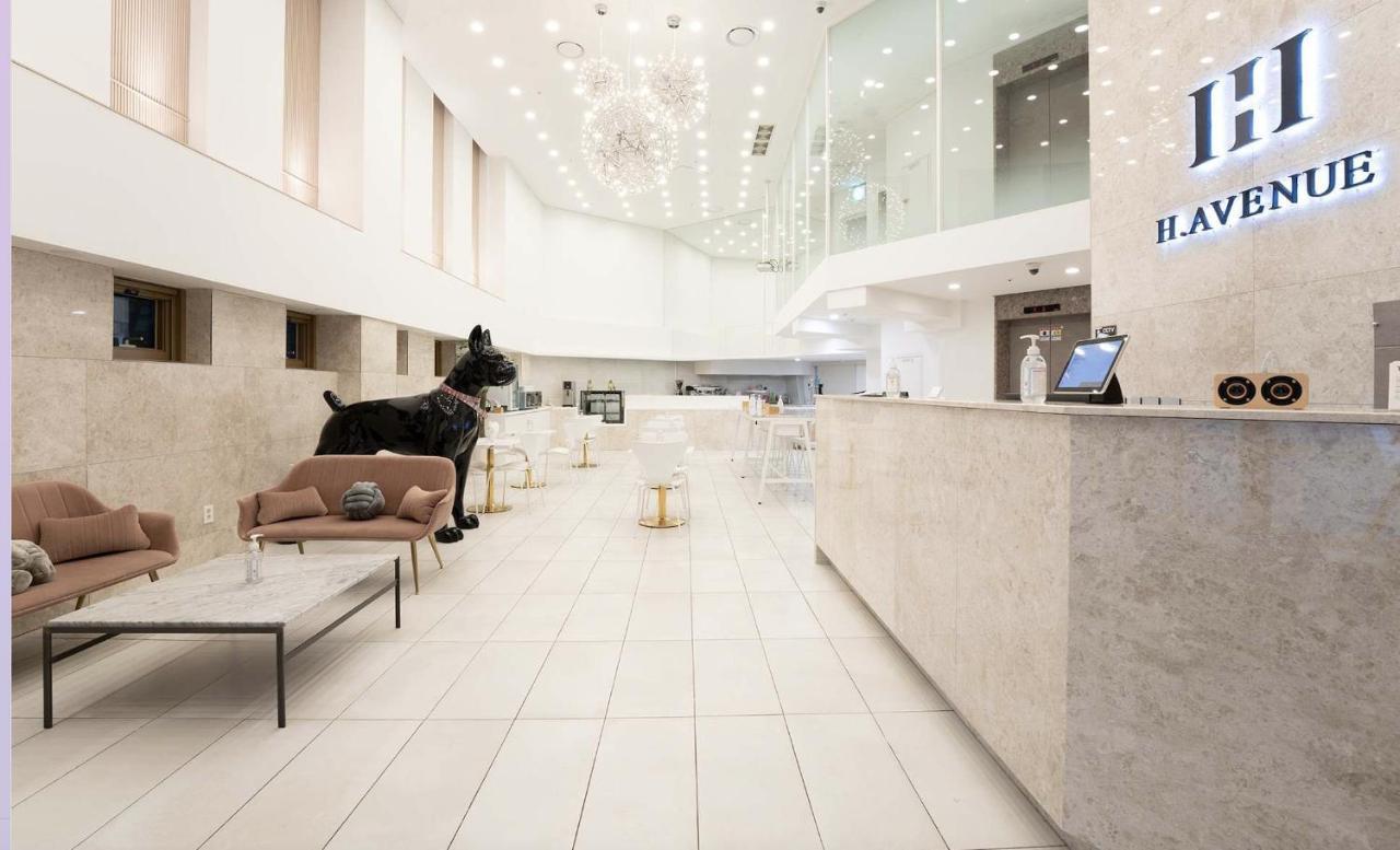 Hotel H Avenue Idae Shinchon