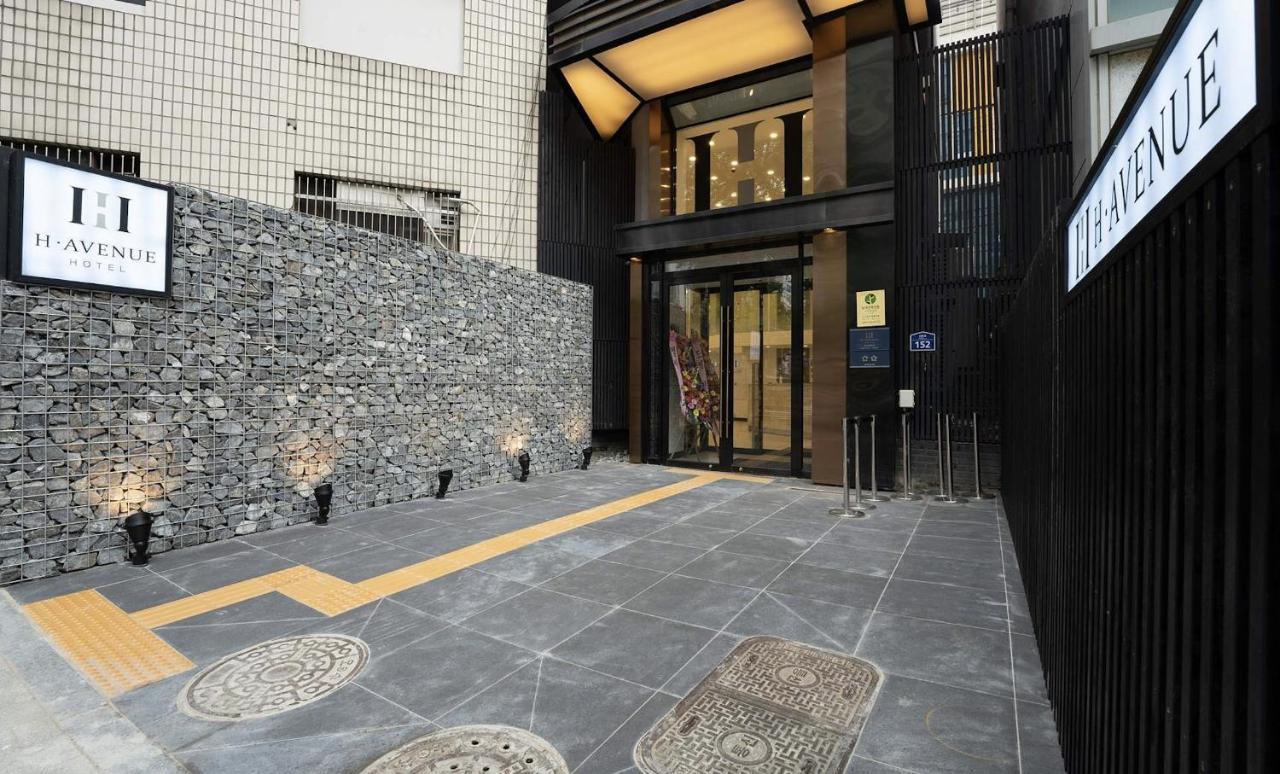 H Avenue Idae Shinchon Seoul
