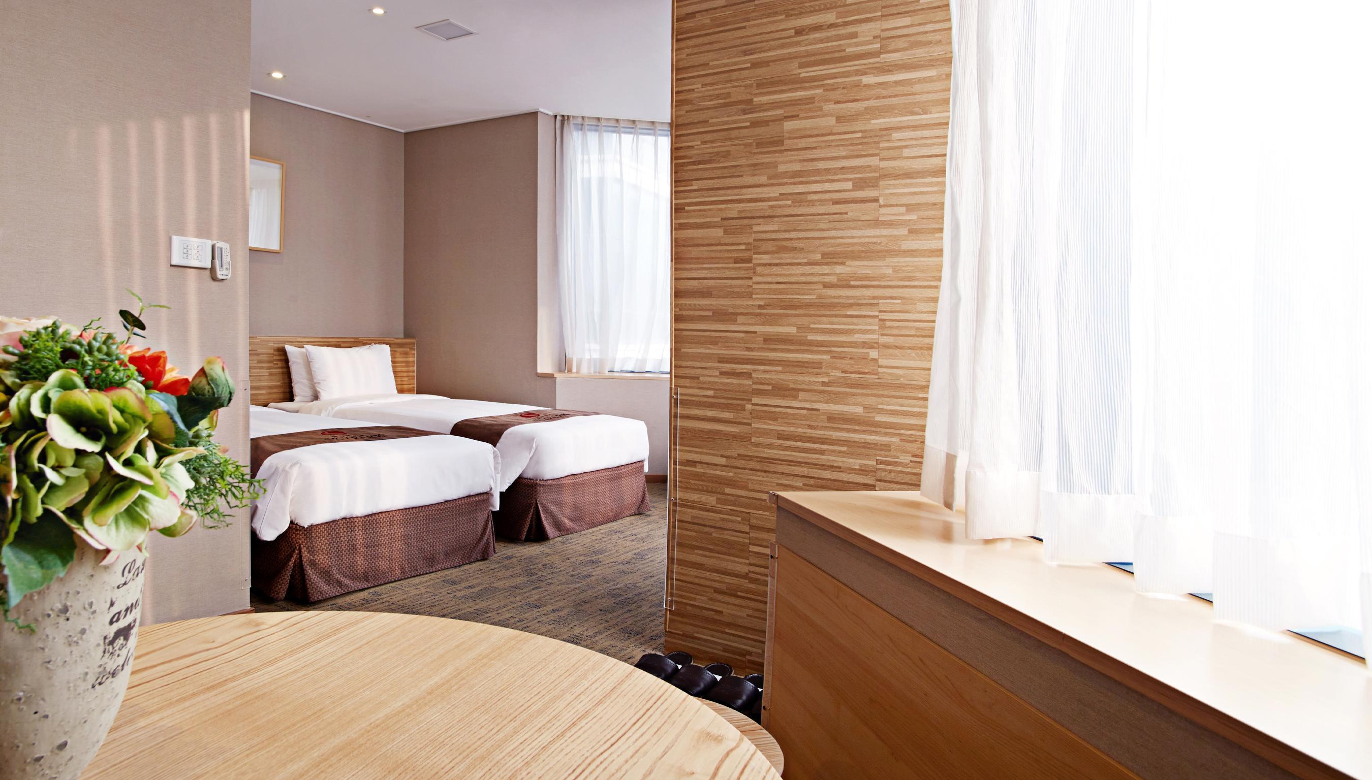 Skypark Myeongdong 2 Hotel 3*