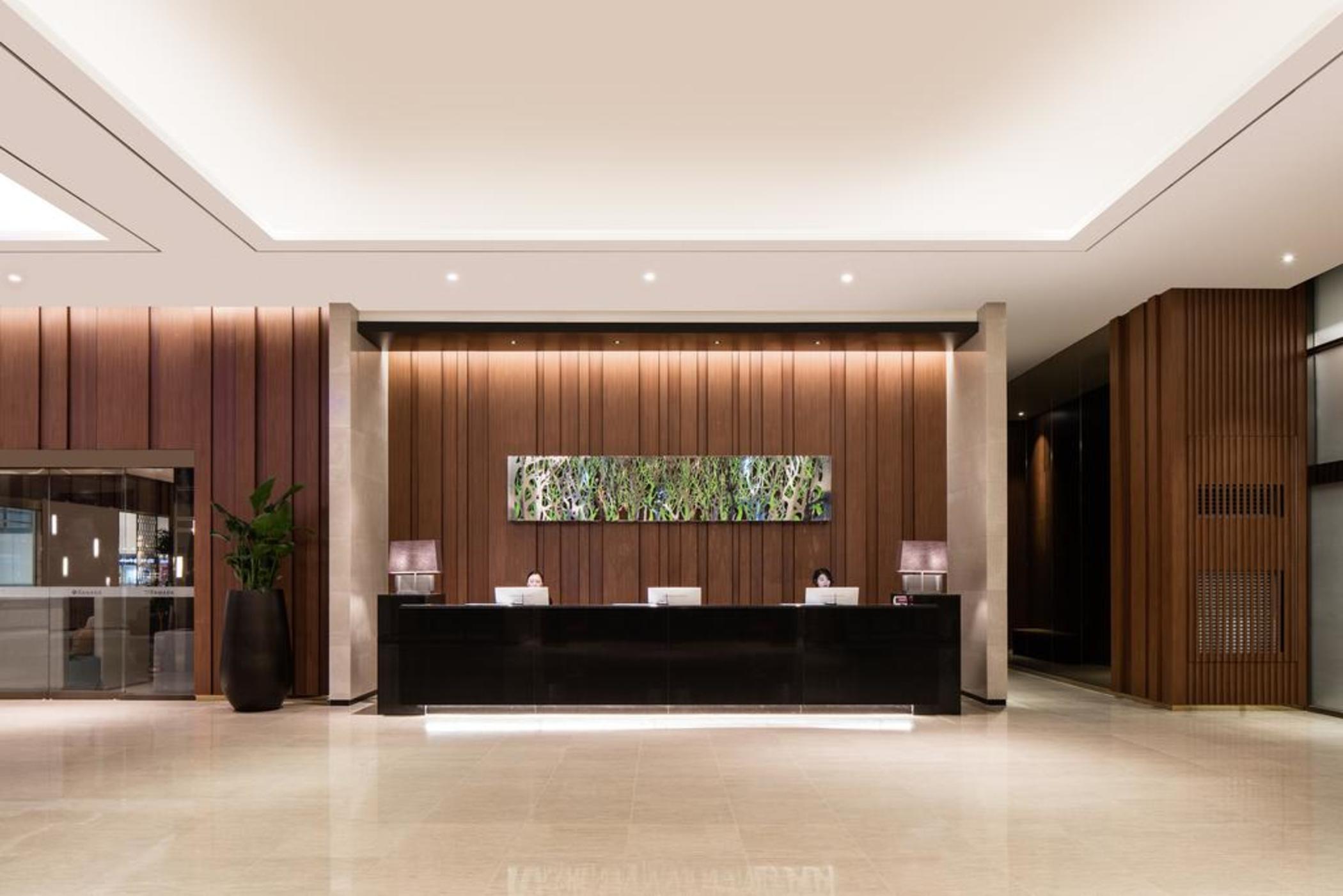 Ramada By Wyndham Sindorim Seoul