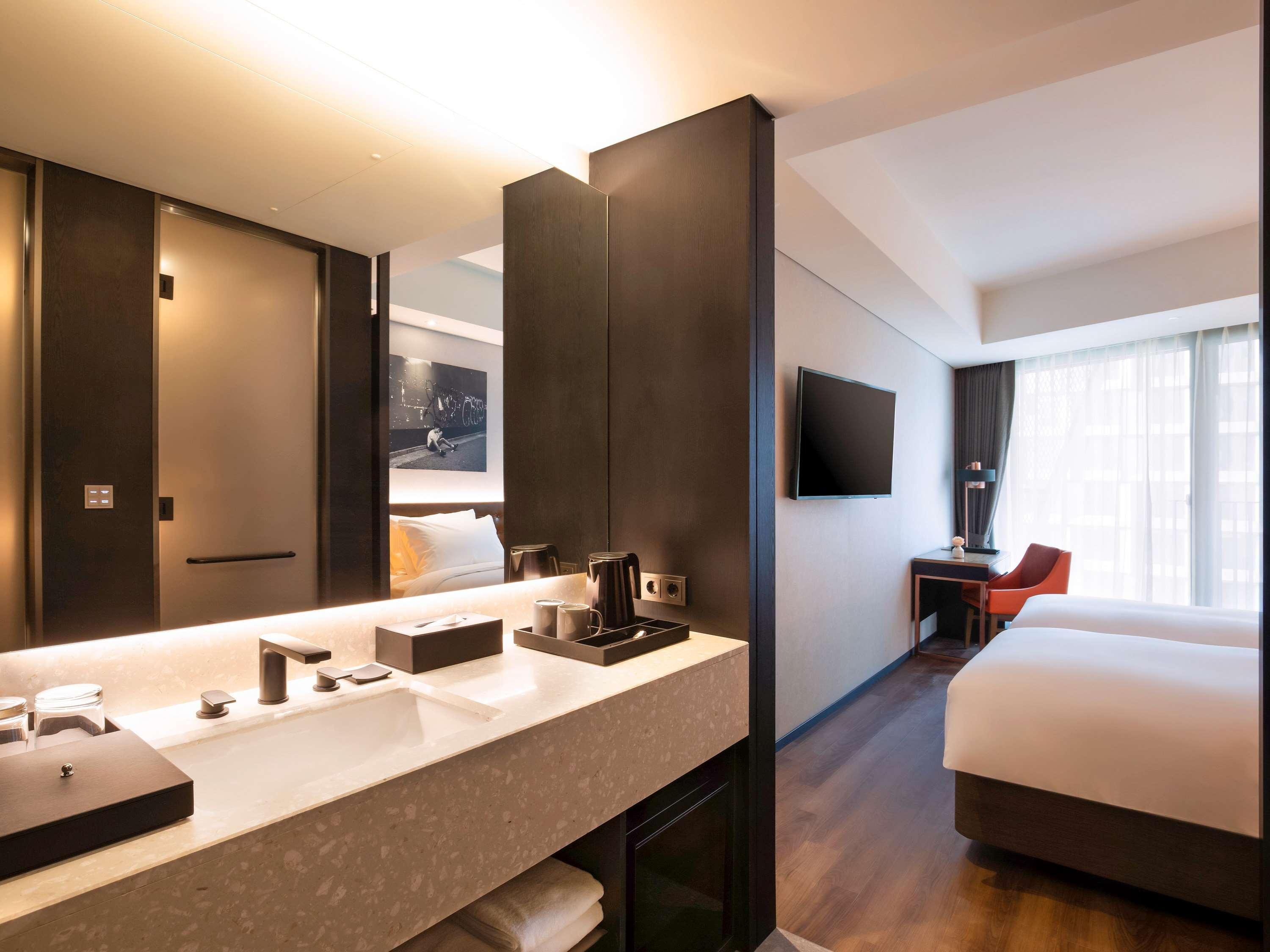 Hotel Mercure Ambassador Hongdae Seoul
