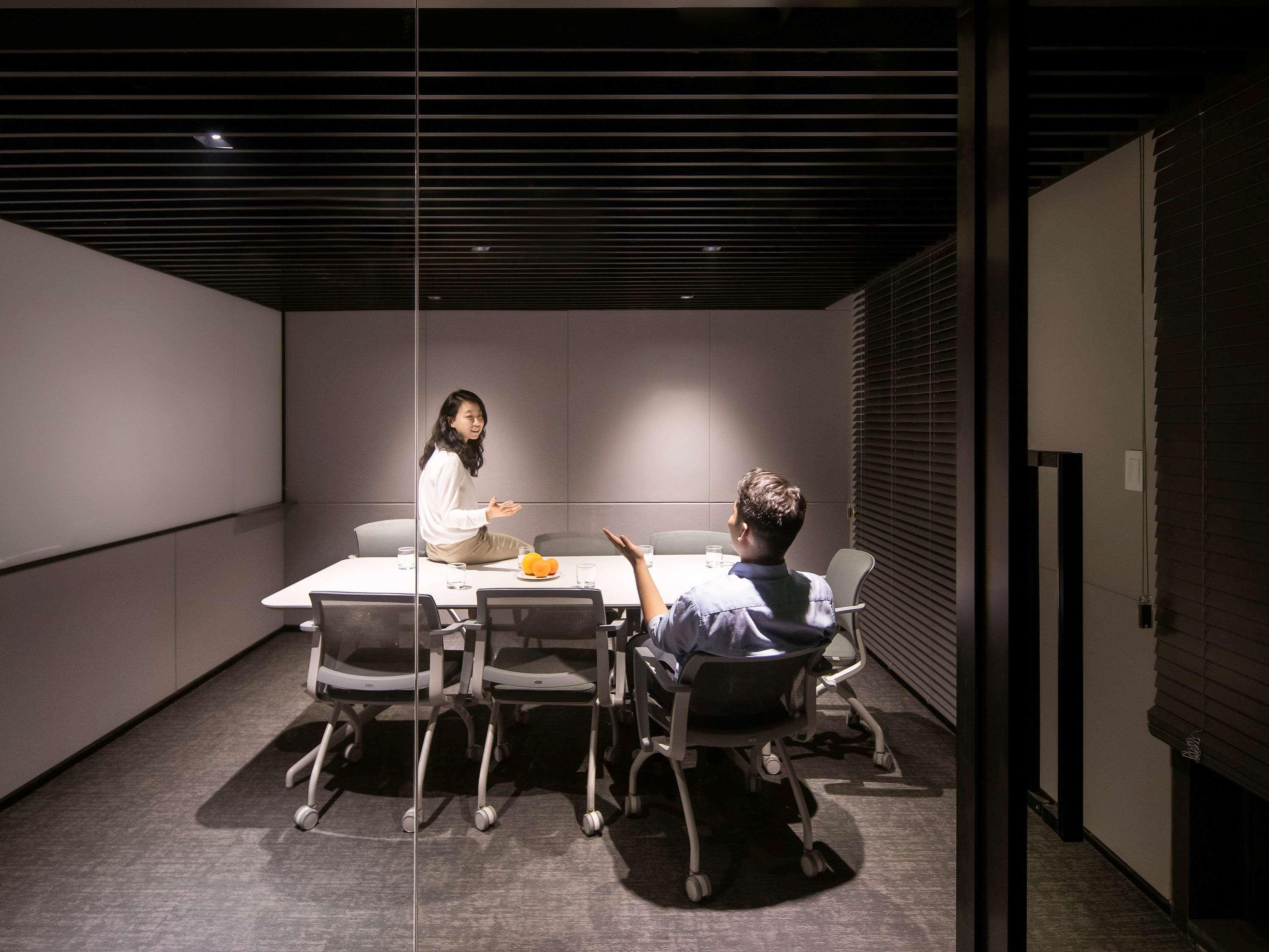 Hotel Mercure Ambassador Hongdae 4*