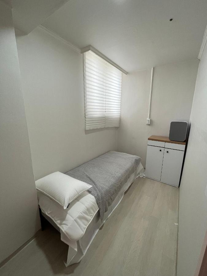 Hostel The Cube House - Female Only