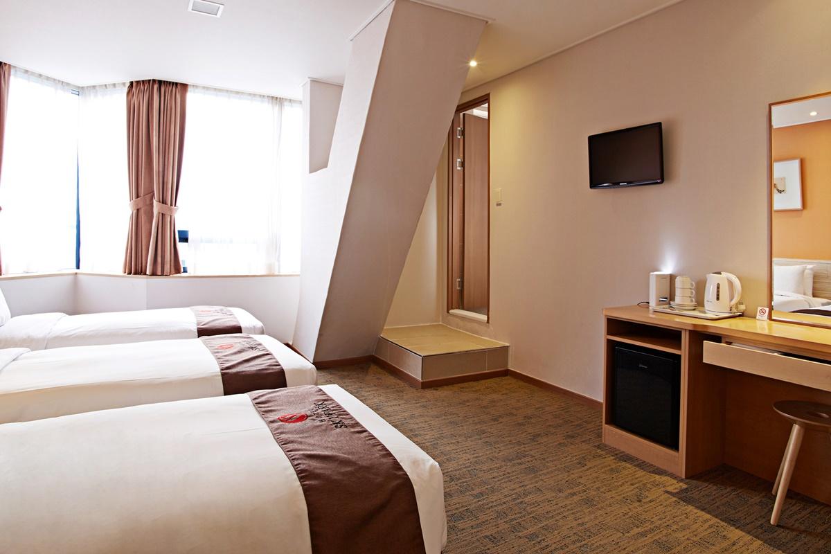 Skypark Myeongdong 2 3* Seoul