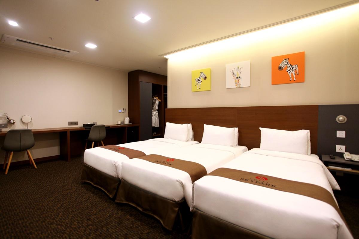 Skypark Myeongdong 2
