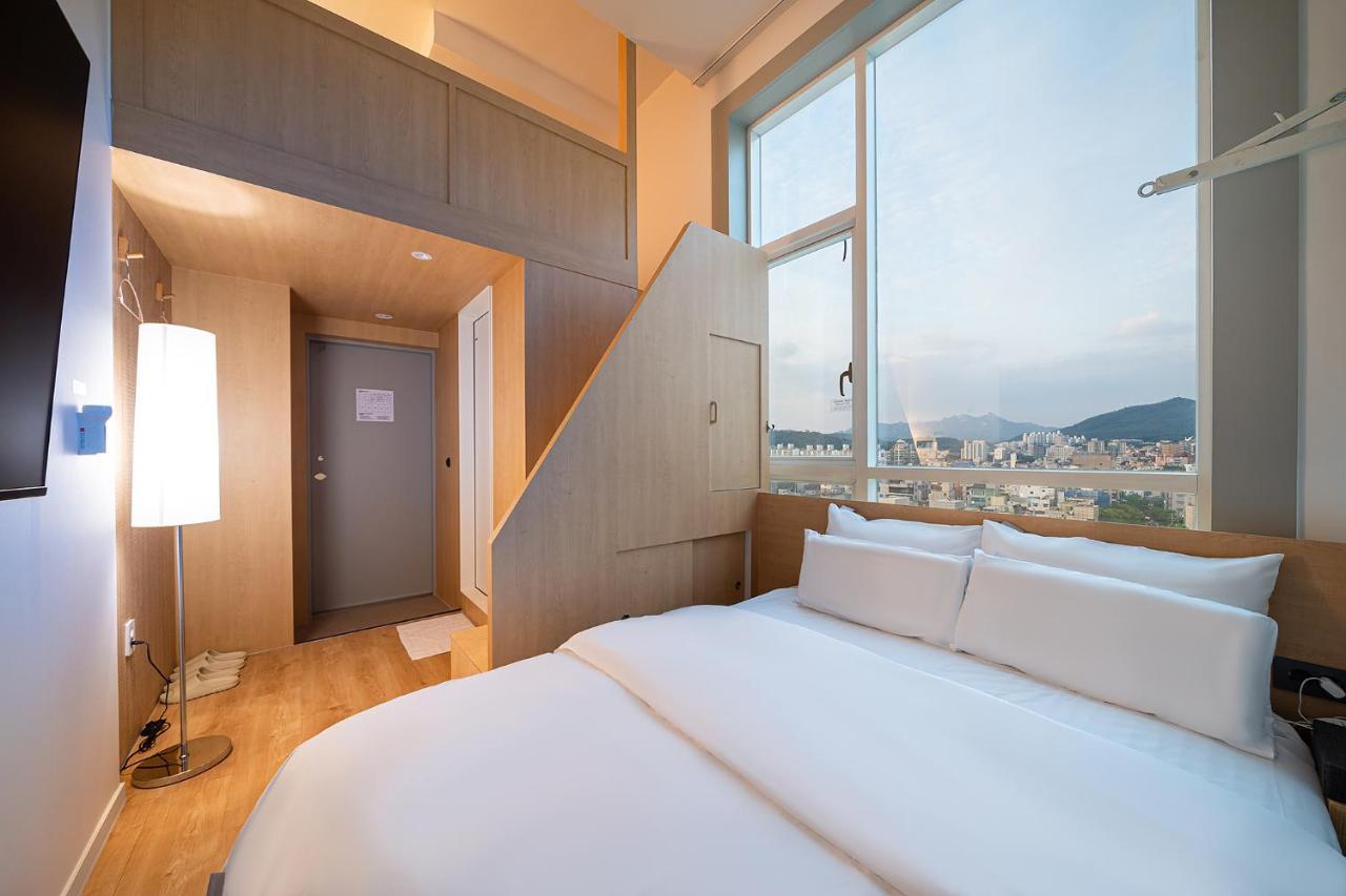 Aank Hongdae Hotel *