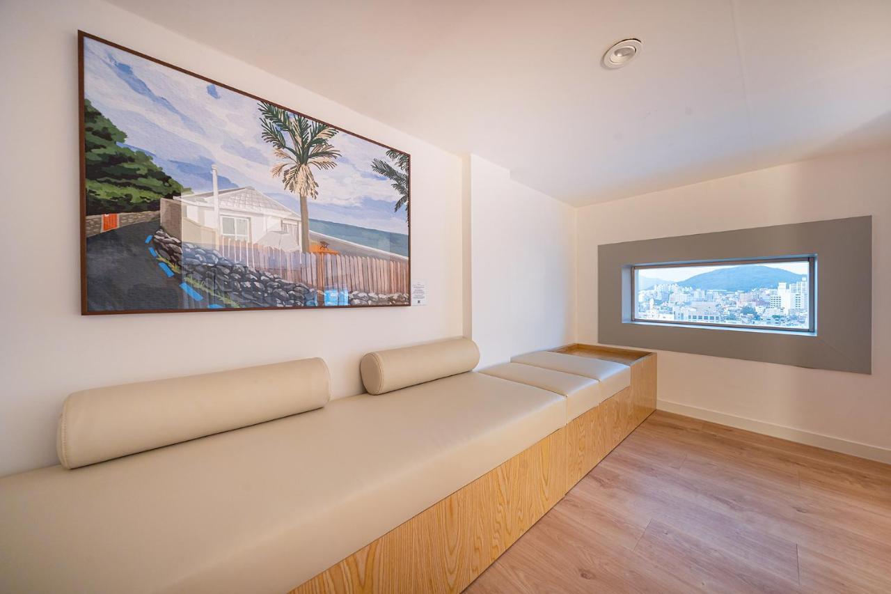 Aank Hongdae Hotel