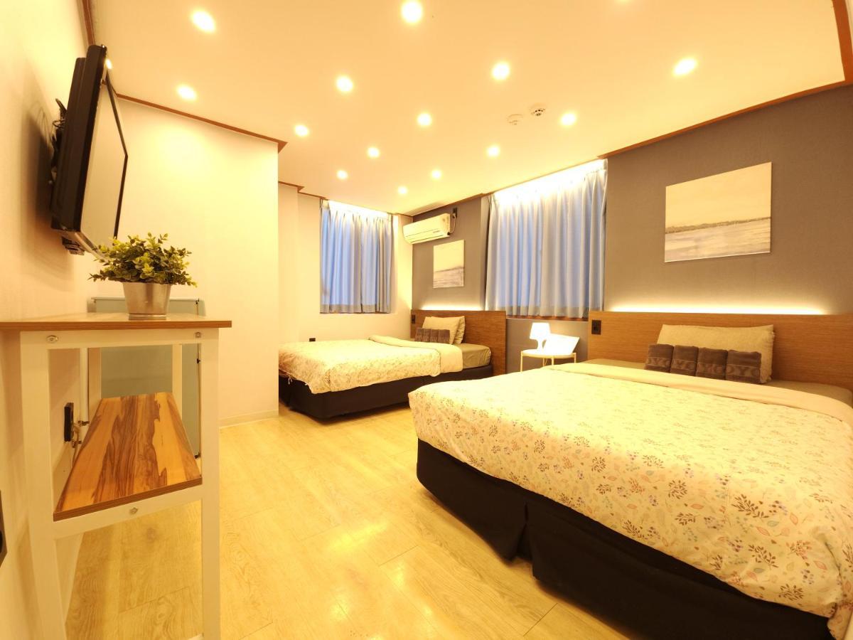 Oyo Rooftop Hotel Seoul
