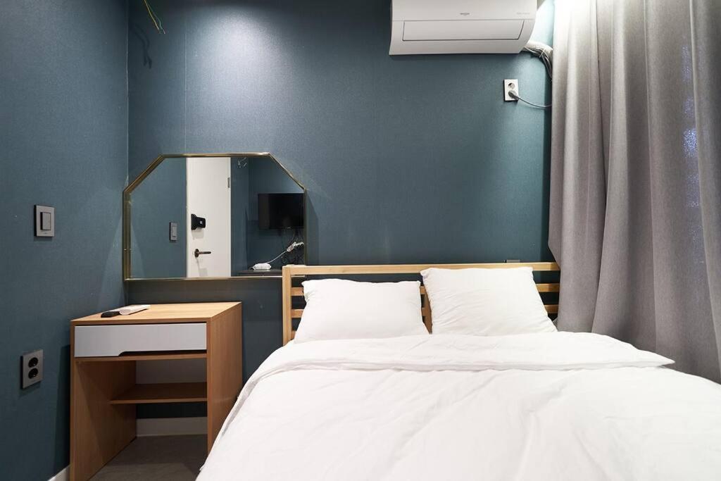 Apartamento Hongik Station\ 3mins - Daf01 *