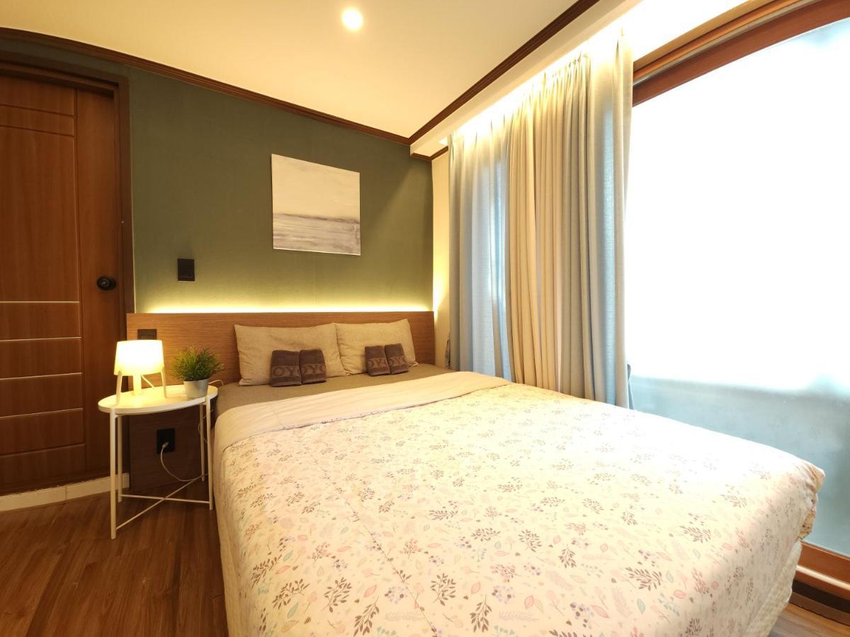 Oyo Rooftop 3* Seoul